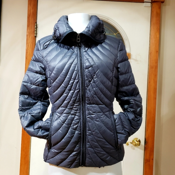 Saks Fifth Avenue Puffer Jacket - Picture 4 of 11